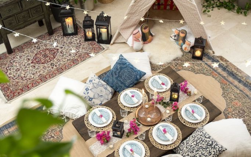 10 Creative Decor Ideas for Iftar Events and Parties
Floor Seating with Cushions
Iftar Party
Marcem Event Planner