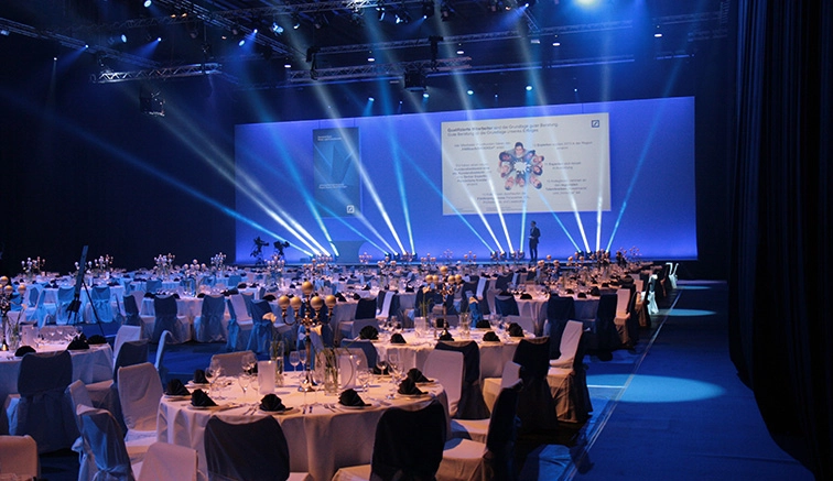 Corporate-events-1-Used