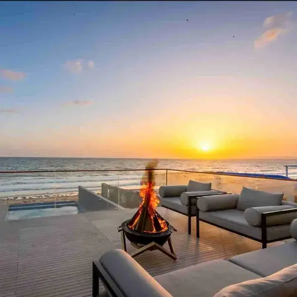 Bonfire Beaches in Karachi